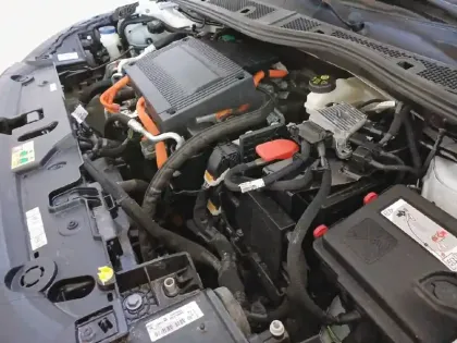 Photo 14 Peugeot 208  Electrique 50 kWh 136ch