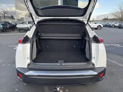 Photo 5 Peugeot 2008 Gén. II Ph1 NG Allure Pack 5