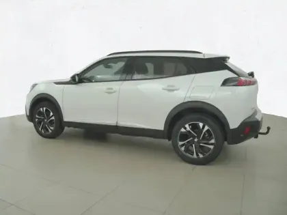 Photo 98 Peugeot 2008  BlueHDi 130 S&S EAT8