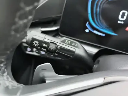 Photo 13 Kia Niro  1.6 GDi 138 ch HEV DCT6