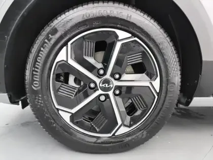 Photo 20 Kia Niro  1.6 GDi 138 ch HEV DCT6