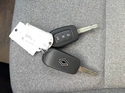 Photo 20 Renault Clio  SCe 65