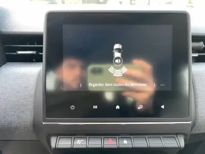 Photo 19 Renault Clio  SCe 65