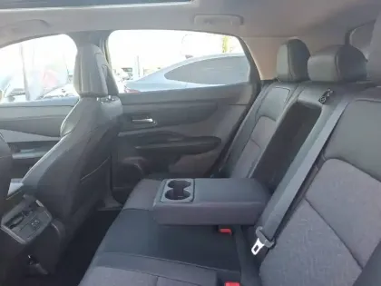 Photo 17 Nissan Ariya  Electrique 87kWh 242 ch