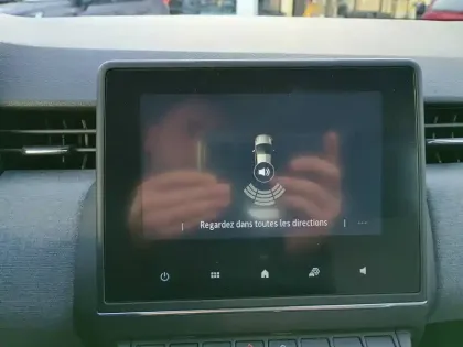 Photo 18 Renault Clio  SCe 65