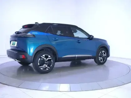 Photo 35 Peugeot 2008  Hybrid 145 e-DCS6