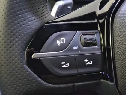 Photo 27 Peugeot 2008 Gén. II Ph2 GT 5