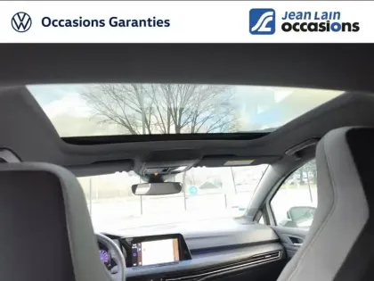 Photo 16 Volkswagen Golf  2.0 TDI SCR 200 DSG7