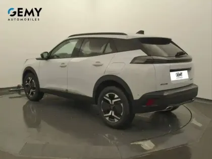 Photo 6 Peugeot 2008  Hybrid 136 e-DCS6