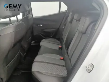 Photo 9 Peugeot 2008  Hybrid 136 e-DCS6