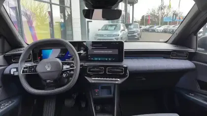 Photo 8 Renault 4 Renault  E-Tech Electrique 150 ch autonomie confort