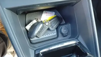 Photo 19 Citroën C4 e- 136 ch Automatique