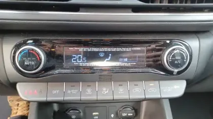 Photo 20 Hyundai Kona  Hybrid 141