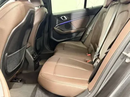 Photo 21 BMW Serie 1 118d 150 ch BVA8