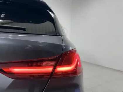 Photo 28 BMW Serie 1 118d 150 ch BVA8