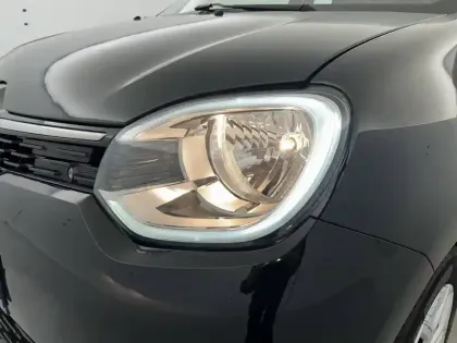 Photo 19 Renault Twingo  III E-Tech