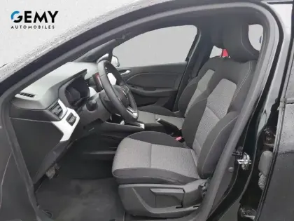 Photo 8 Renault Clio  E-Tech 140 - 21