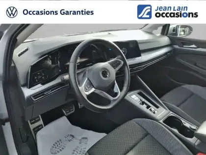 Photo 12 Volkswagen Golf  1.5 eTSI OPF 130 DSG7