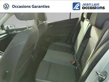 Photo 5 Volkswagen Golf  1.5 eTSI OPF 130 DSG7