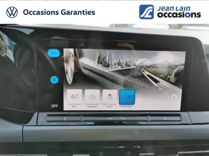 Photo 19 Volkswagen Golf  1.5 eTSI OPF 130 DSG7