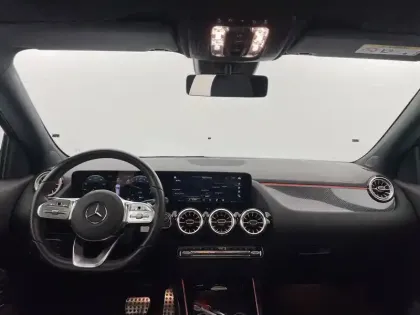 Photo 30 Mercedes GLA  250 e 8G-DCT