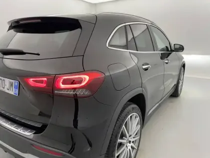 Photo 33 Mercedes GLA  250 e 8G-DCT