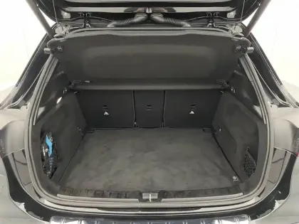 Photo 13 Mercedes GLA  250 e 8G-DCT