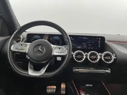 Photo 21 Mercedes GLA  250 e 8G-DCT