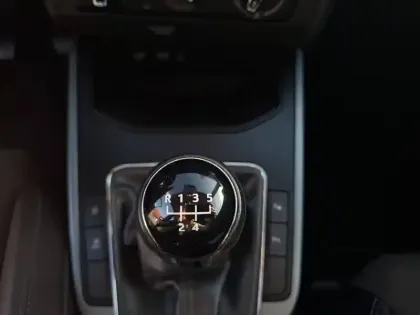 Photo 17 Seat Arona  1.0 EcoTSI 95 ch Start/Stop BVM5