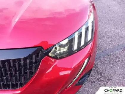 Photo 21 Peugeot 2008  PureTech 130 S&S BVM6