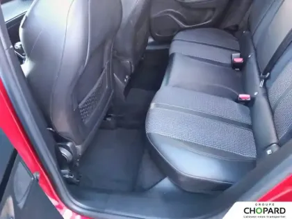 Photo 17 Peugeot 2008  PureTech 130 S&S BVM6