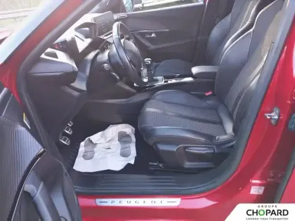 Photo 10 Peugeot 2008  PureTech 130 S&S BVM6