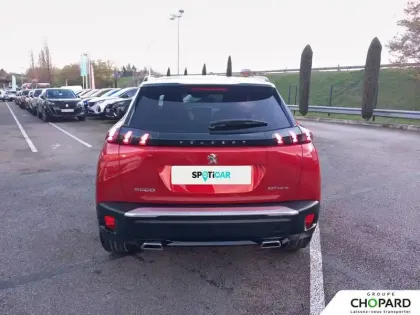 Photo 60 Peugeot 2008  PureTech 130 S&S BVM6