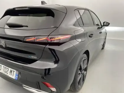 Photo 30 Peugeot 308  PHEV 225 e-EAT8