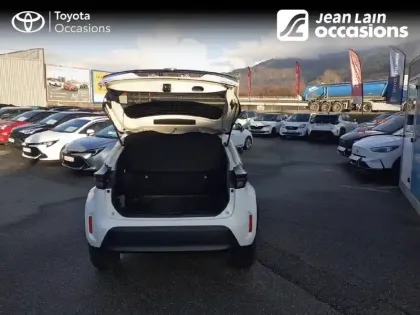 Photo 9 Toyota Yaris  Cross Hybride 116h AWD-i