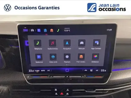 Photo 16 Volkswagen Golf  1.5 eTSI EVO2 150 DSG7