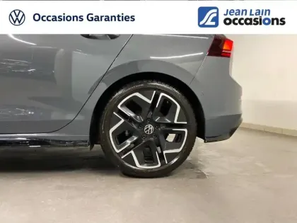 Photo 8 Volkswagen Golf  1.5 eTSI EVO2 150 DSG7
