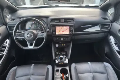 Photo 14 Nissan Leaf  Electrique 40kWh