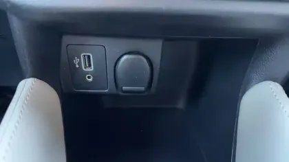 Photo 74 Nissan Micra Gén. V (K14) Ph1 Made In France 5