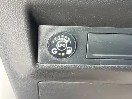 Photo 78 Renault Captur  TCe 100 GPL - 21