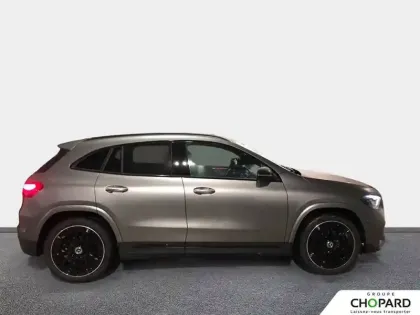 Photo 8 Mercedes GLA  200 d 8G-DCT