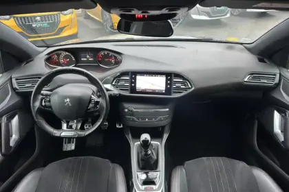 Photo 15 Peugeot 308  BlueHDi 130ch S&S BVM6