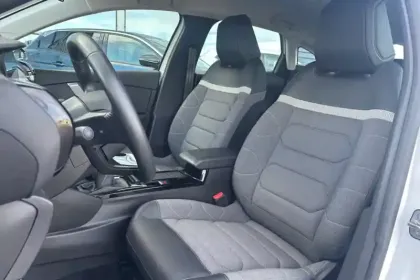 Photo 9 Citroën C4  PureTech 130 BVM6