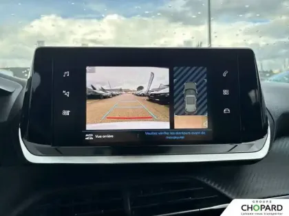 Photo 14 Peugeot 2008  BlueHDi 130 S&S EAT8