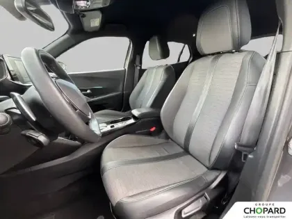 Photo 10 Peugeot 2008  BlueHDi 130 S&S EAT8