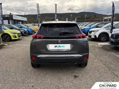 Photo 101 Peugeot 2008  BlueHDi 130 S&S EAT8