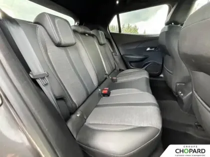 Photo 36 Peugeot 2008  BlueHDi 130 S&S EAT8