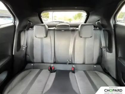 Photo 35 Peugeot 2008  BlueHDi 130 S&S EAT8