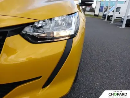 Photo 21 Peugeot 208  PureTech 75 S&S BVM5