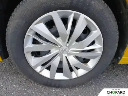 Photo 20 Peugeot 208  PureTech 75 S&S BVM5